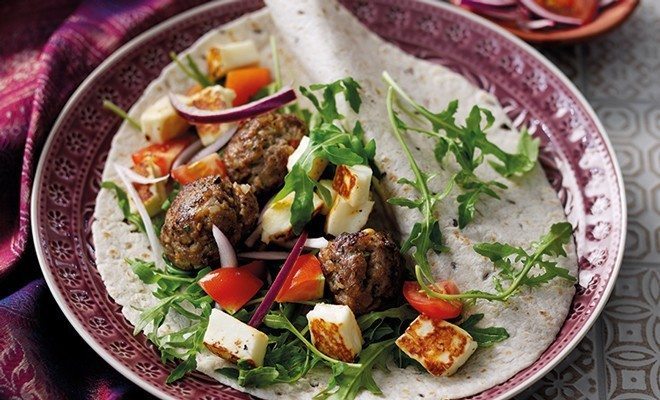 Lamb and halloumi wrap recipe