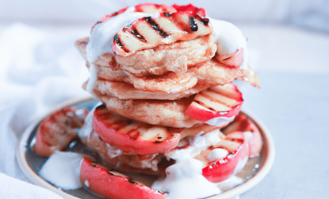 Ricotta and cinnamon pancakes with griddled apples recipe