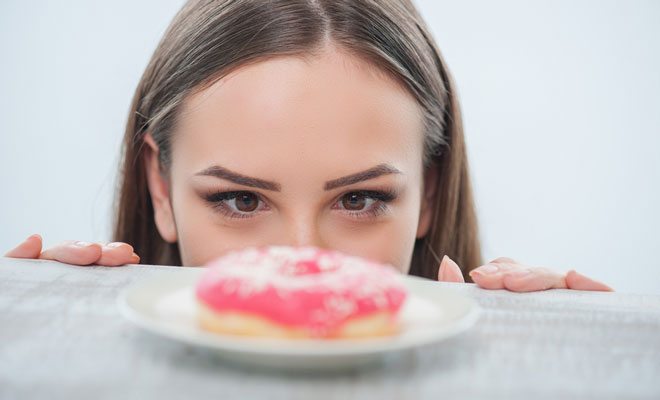 10 reasons why you’re craving junk food