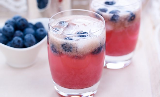 Gin and blueberry twist