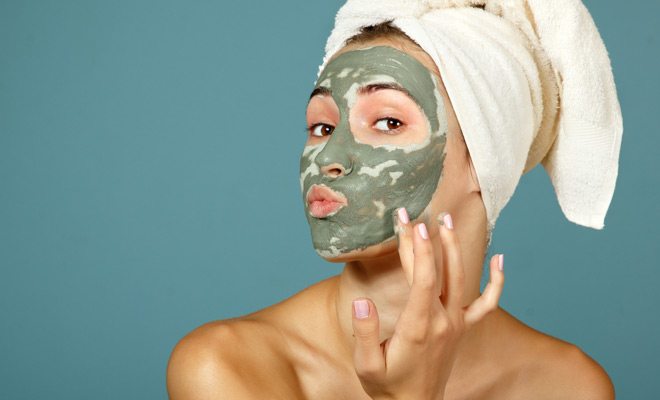 5 natural ingredients to combat oily skin